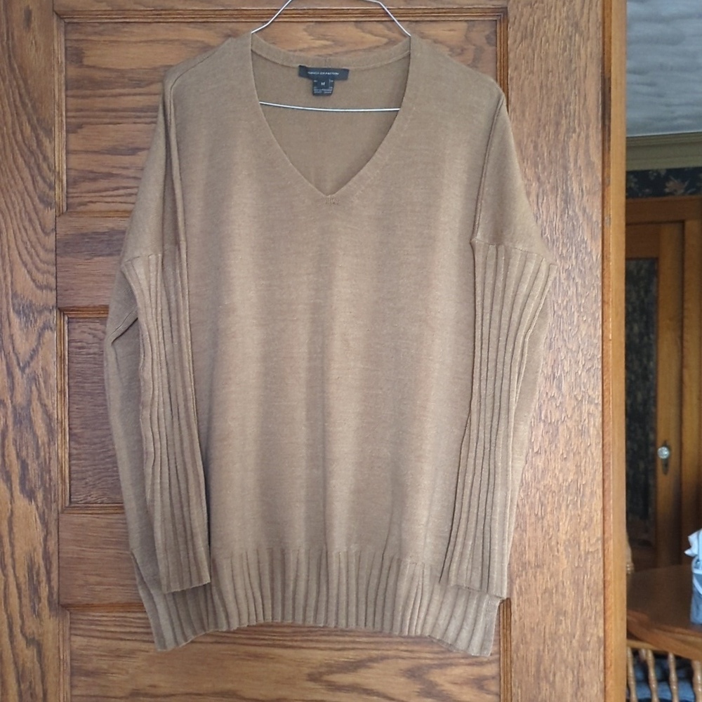 FRENCH CONNECTION Baby Soft Ribbed Sleeve Sweater Size Women's M Light Brown - Picture 3 of 7